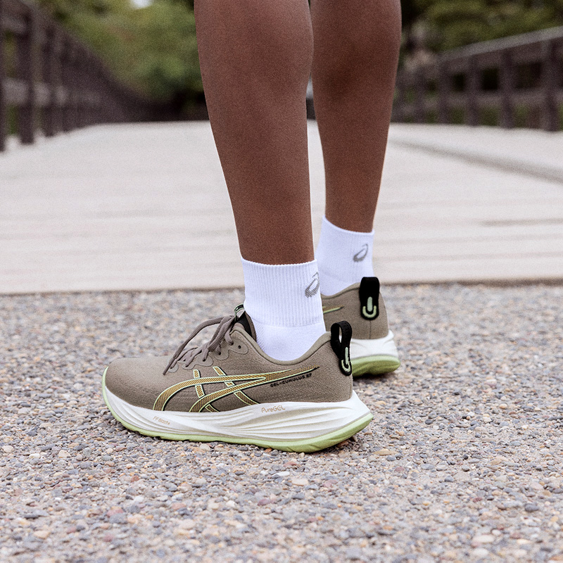 SS25_Gel-Cumulus-27_Highlight_star-park_shot-10_0186_800x800 SS25_Gel-Cumulus-27_Highlight_star-park_shot-10_0186_800x800