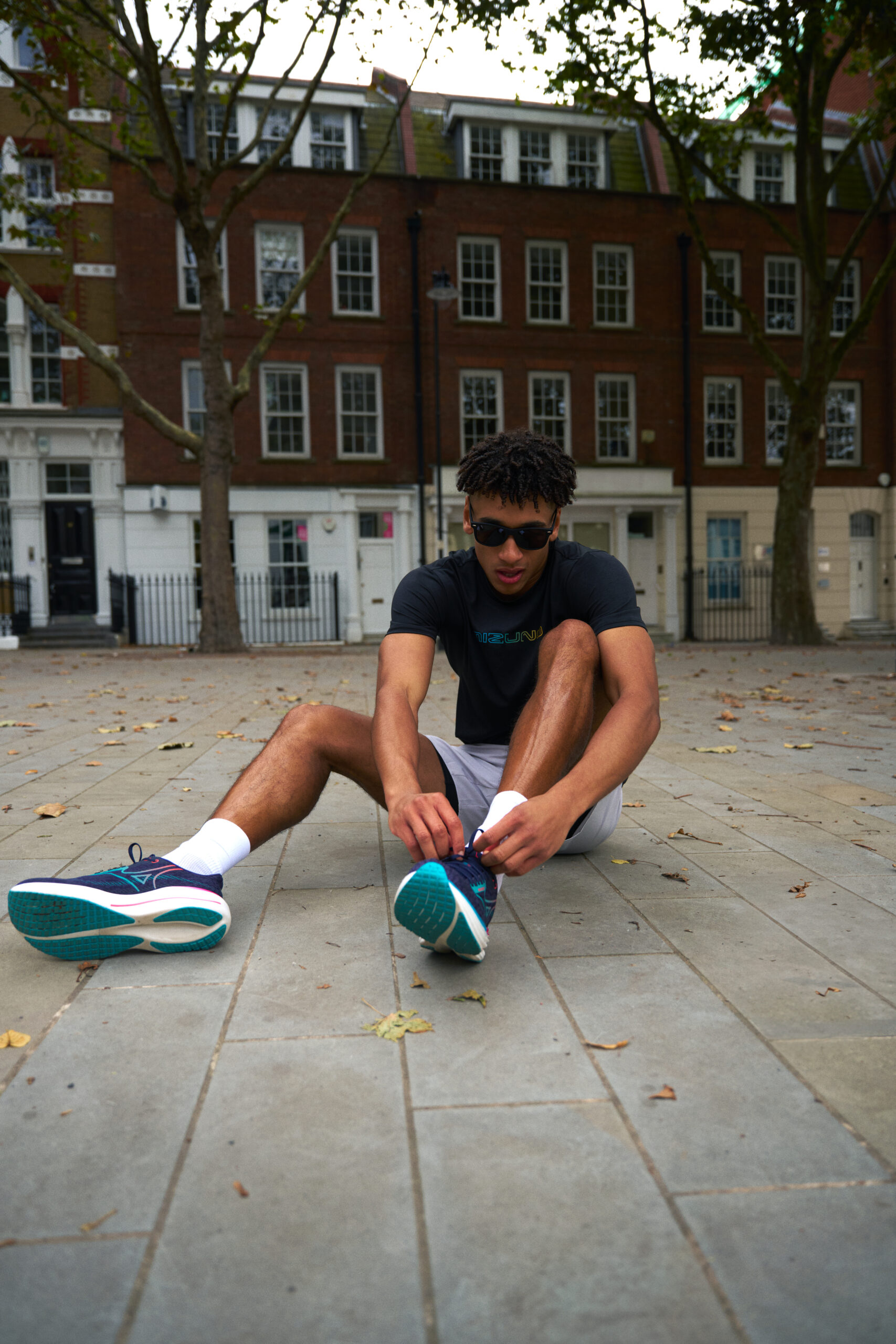 SS26_GEL-NIMBUS-28_Highlight_M_ON-FOOT ACTION SS26_GEL-NIMBUS-28_Highlight_M_ON-FOOT ACTION