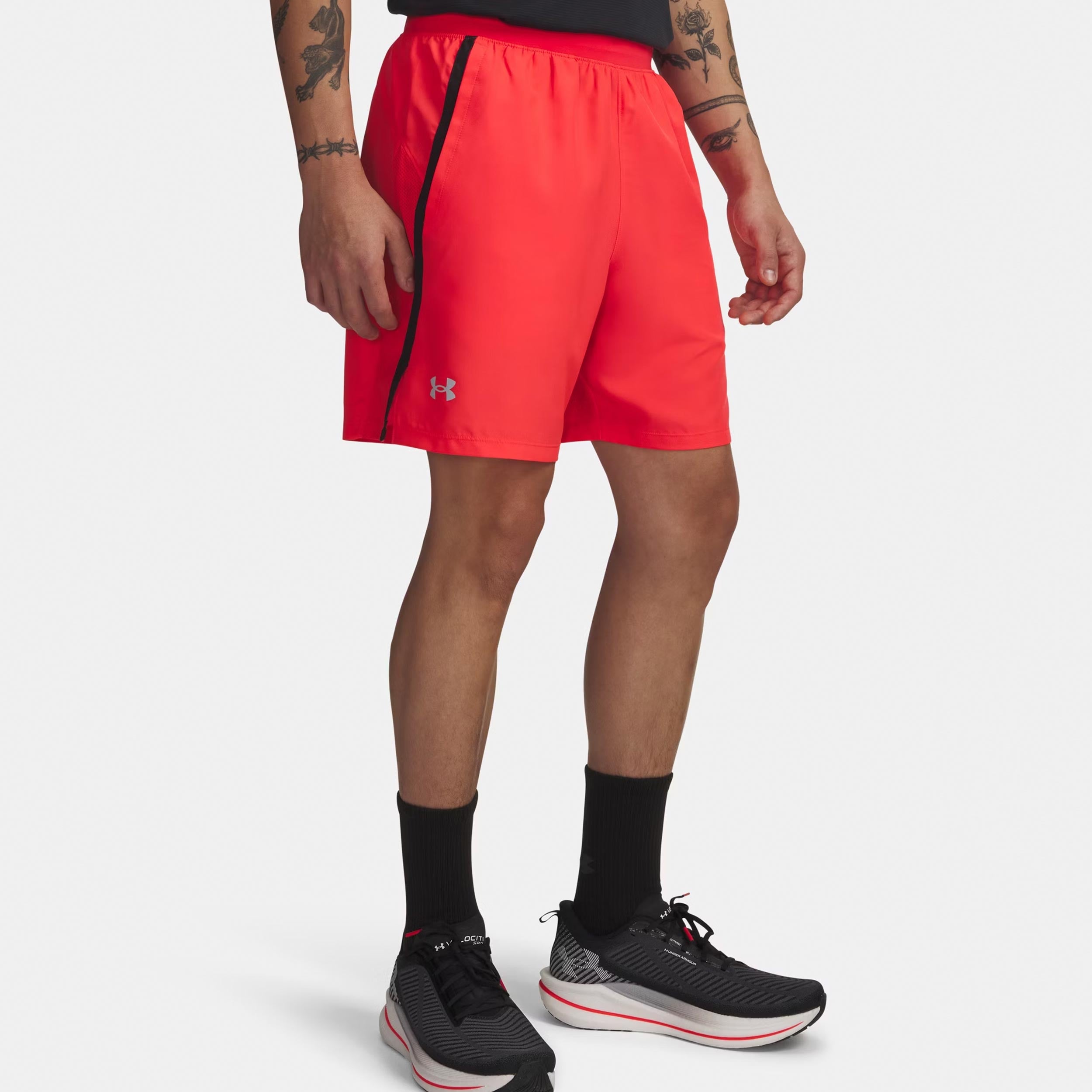 Under Armour Launch 7in  Short de running Hommes - rouge, noir