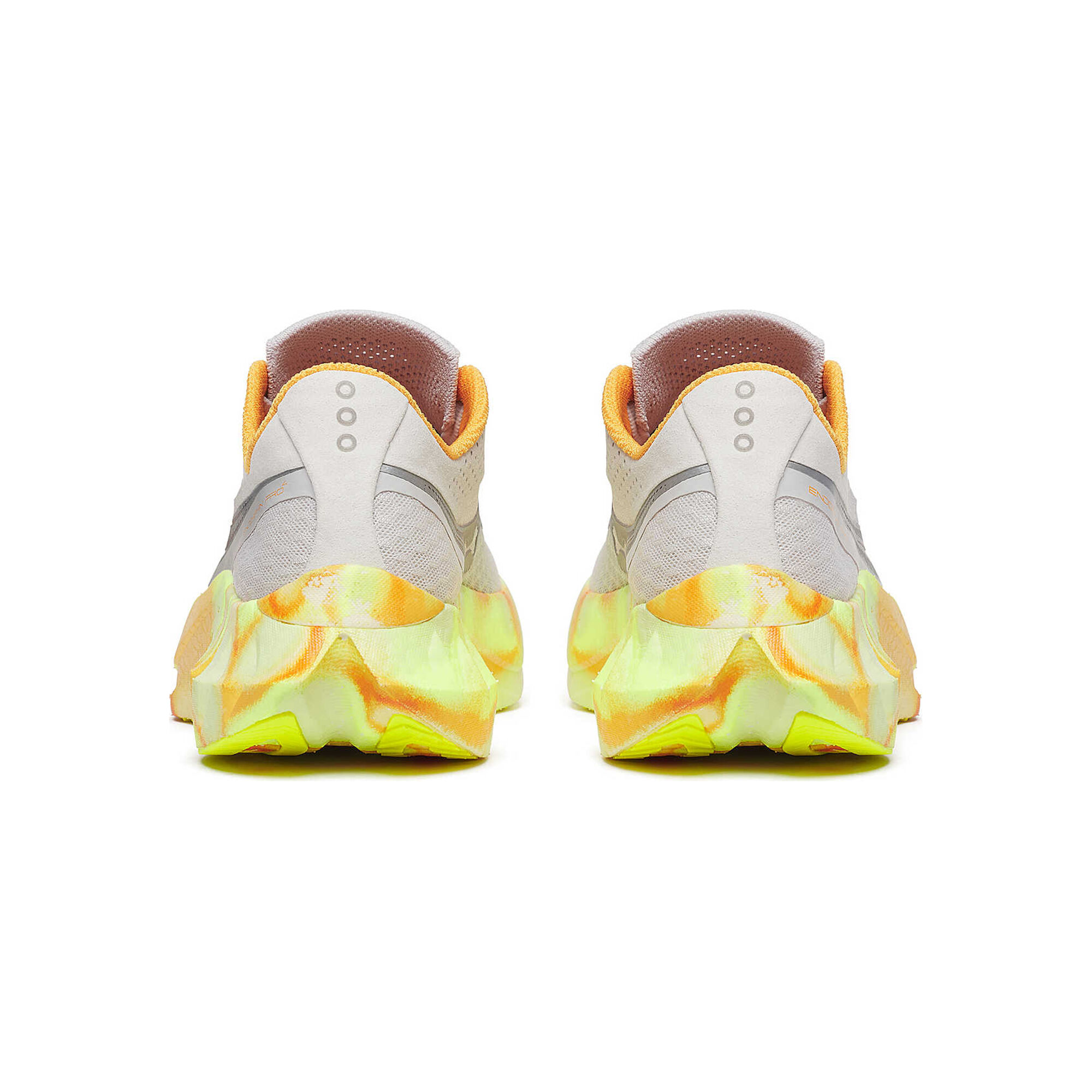 Saucony