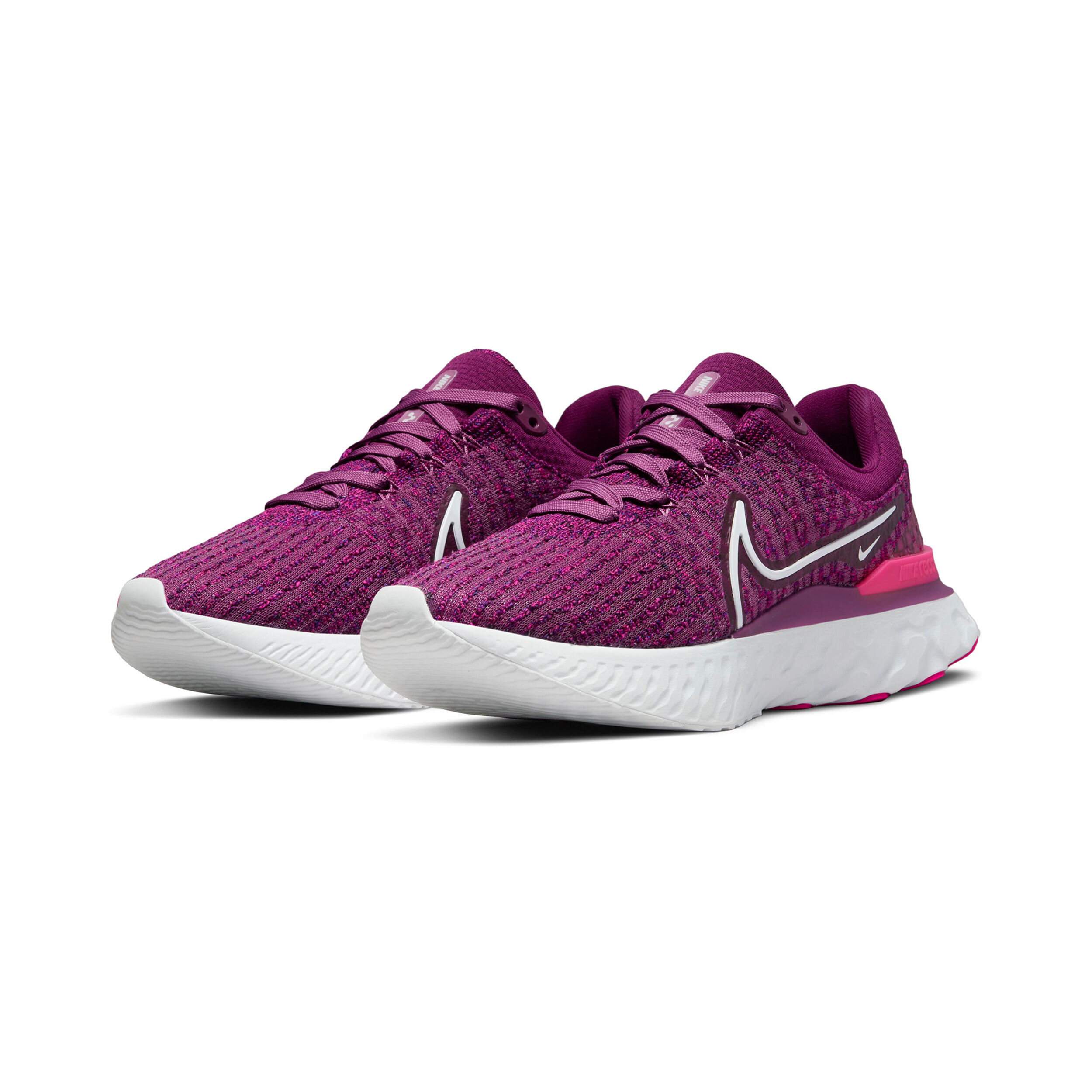 Epic react flyknit vs pegasus 35 on sale
