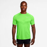 Vêtements Nike Nike Stride Tee Maillot de course Hommes-vert clair, argent