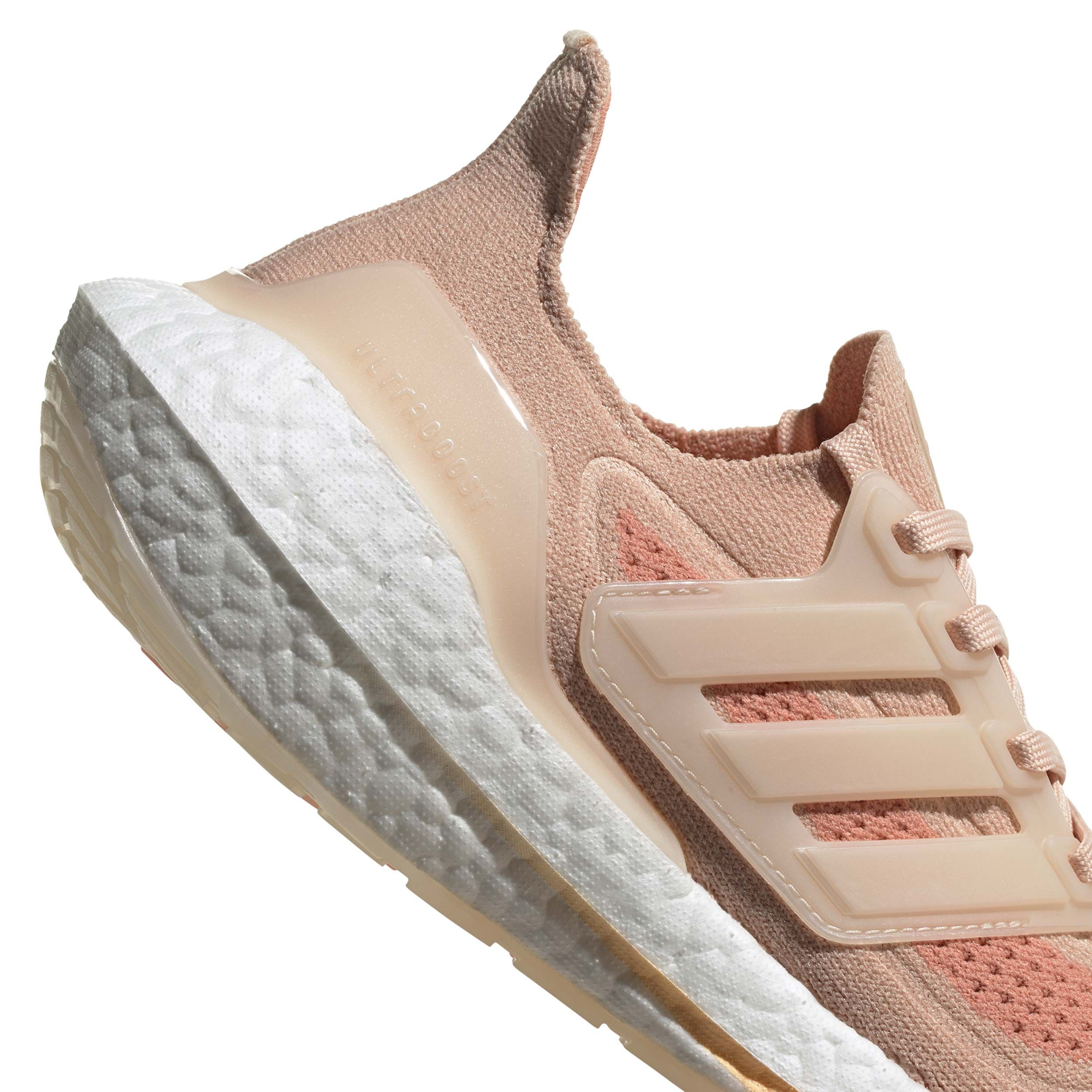 Ultra boost Brun femme 2025