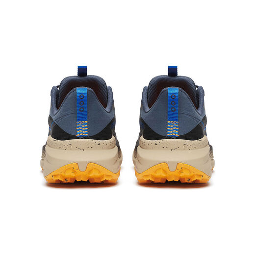 Saucony