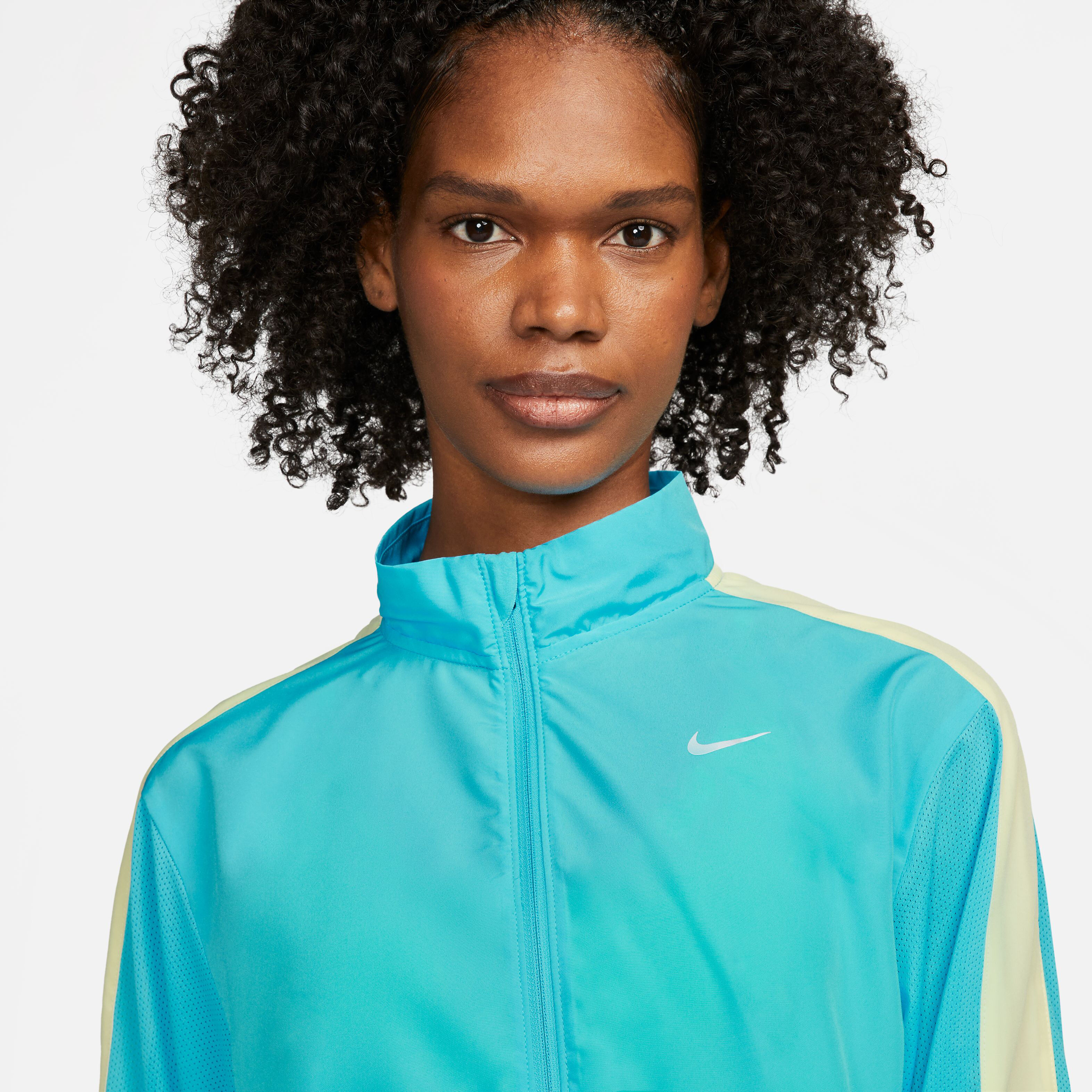 Acheter Nike Swoosh Run Veste Running Femmes Bleu Jaune en ligne Running Point FR